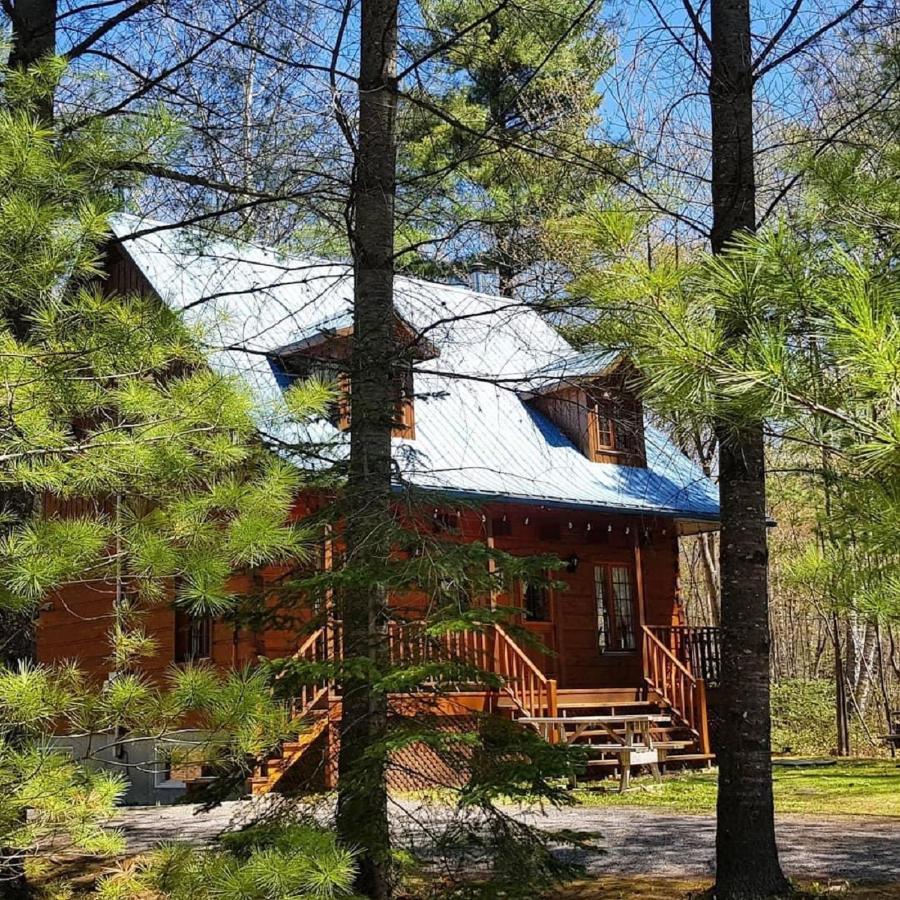 Les Chalets Sur Le Cap Saint Joachim Luaran gambar