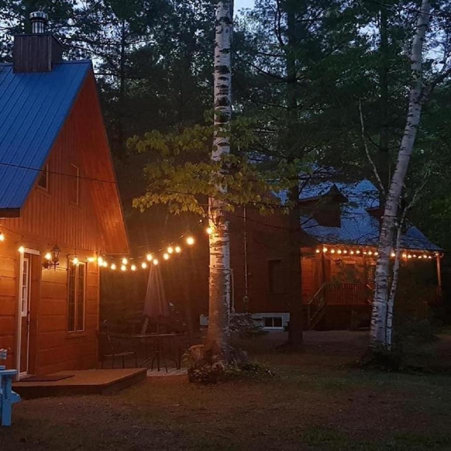 Les Chalets Sur Le Cap Saint Joachim Luaran gambar