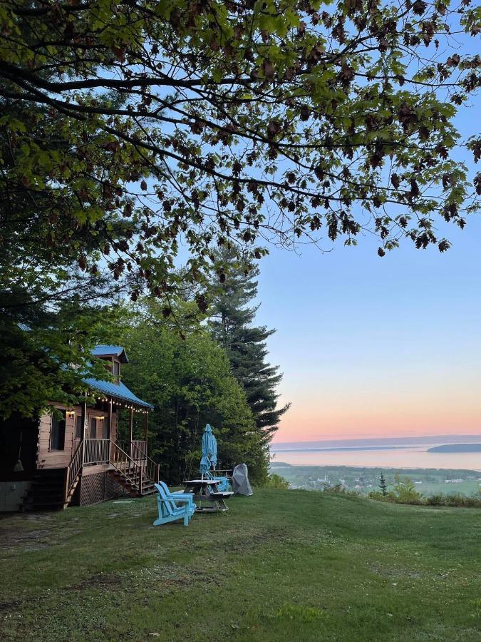 Les Chalets Sur Le Cap Saint Joachim Luaran gambar