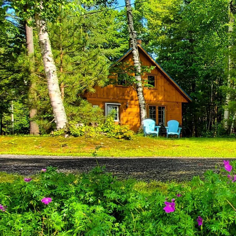 Les Chalets Sur Le Cap Saint Joachim Luaran gambar