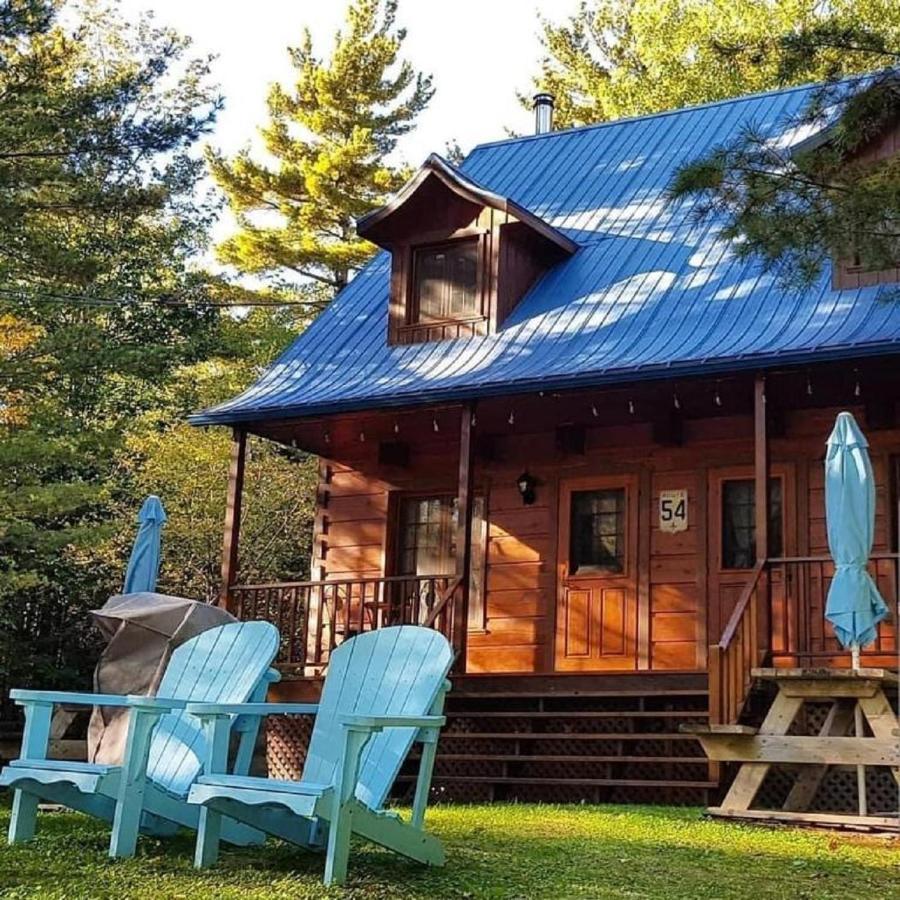 Les Chalets Sur Le Cap Saint Joachim Luaran gambar