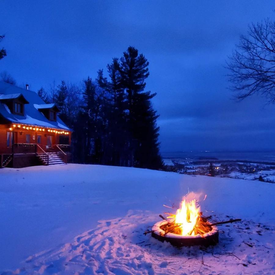 Les Chalets Sur Le Cap Saint Joachim Luaran gambar