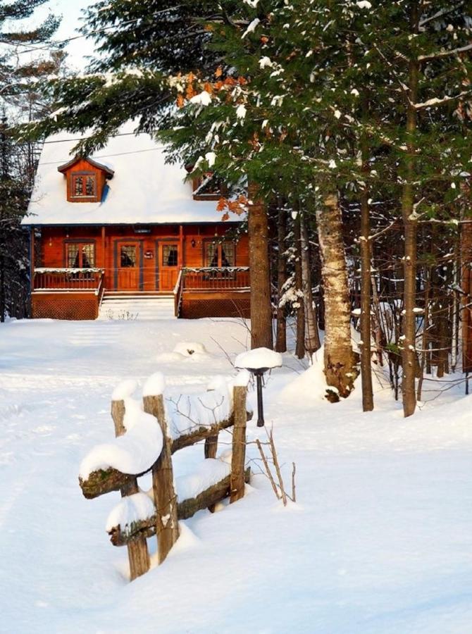 Les Chalets Sur Le Cap Saint Joachim Luaran gambar